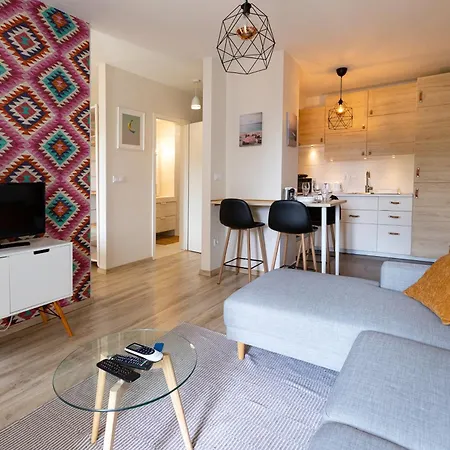 Apartamento Mór8 *