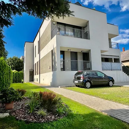 Mor8 Appartement Balatonalmádi